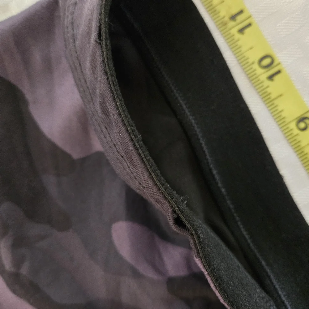 Old Navy Black Camouflage Sports Bra